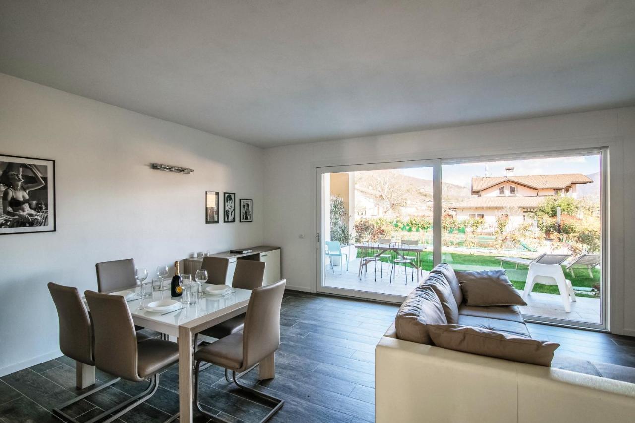 Silvia Lenno House - The House Of Travelers Apartment Bagian luar foto