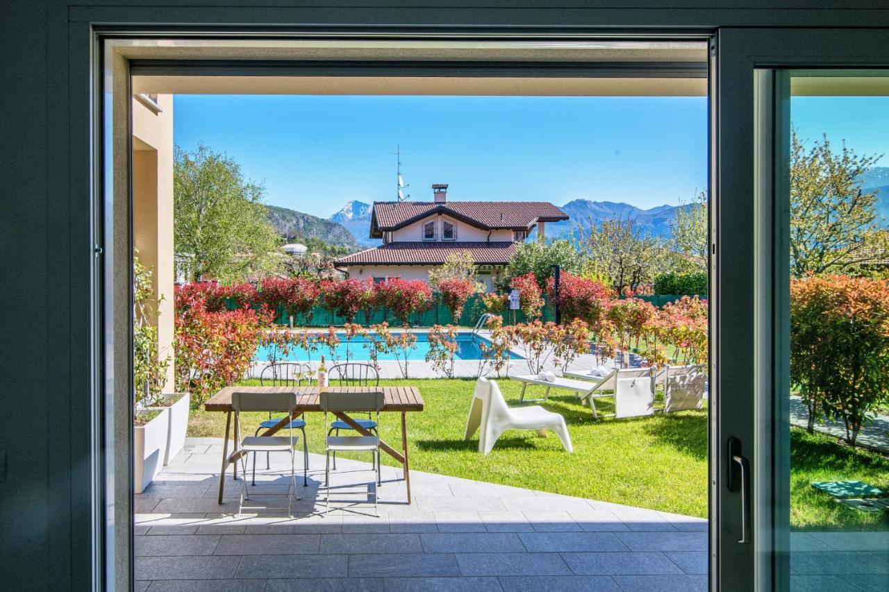 Silvia Lenno House - The House Of Travelers Apartment Bagian luar foto