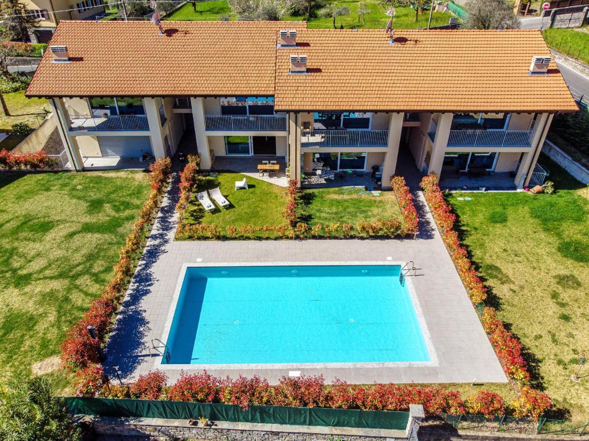 Silvia Lenno House - The House Of Travelers Apartment Bagian luar foto