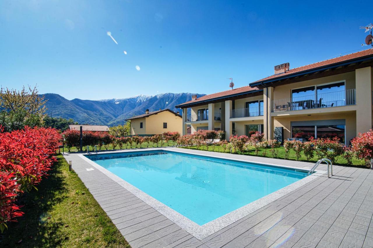 Silvia Lenno House - The House Of Travelers Apartment Bagian luar foto