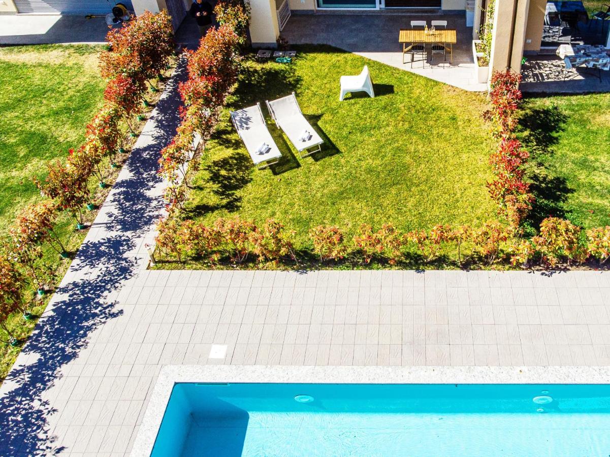 Silvia Lenno House - The House Of Travelers Apartment Bagian luar foto